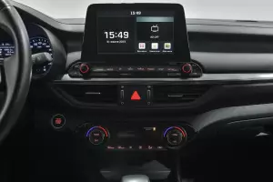 Kia  9