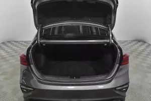 Kia  5