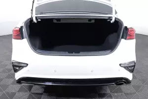 Kia  14