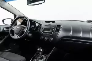 Kia  7