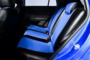 Hyundai  11