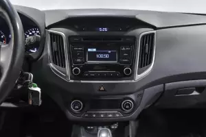 Hyundai  8