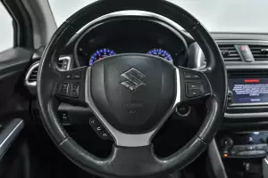 Suzuki  11