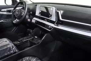 Kia  8
