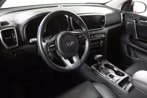 Kia  10