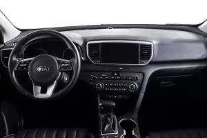 Kia  10