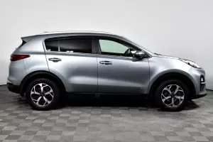 Kia  3