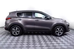 Kia  3