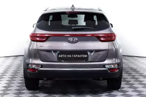Kia  5