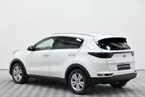 Kia  3