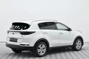 Kia  4