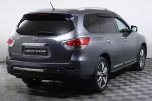Nissan  4