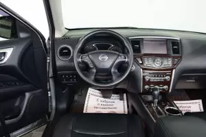 Nissan  6