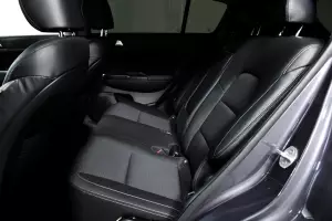 Kia  10