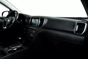 Kia  8