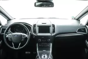 Ford  16