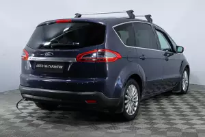 Ford  4