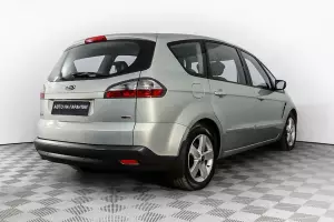 Ford  4