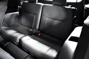 Mitsubishi  12