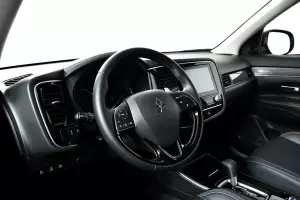 Mitsubishi  10
