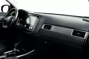 Mitsubishi  9