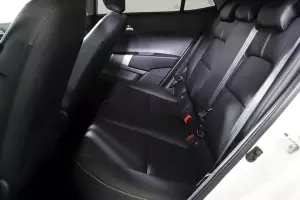 Kia  11
