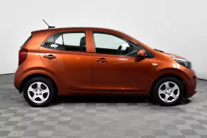 Kia  3