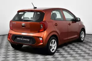 Kia  4
