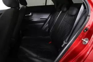 Kia  11