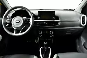Kia  7