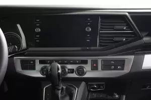 Volkswagen  9
