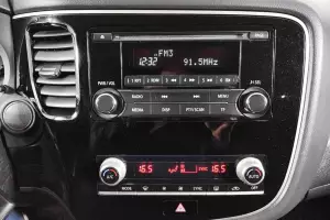 Mitsubishi  12