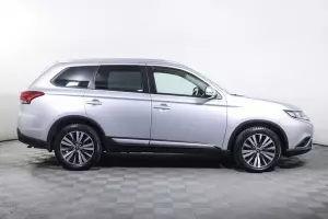 Mitsubishi  3
