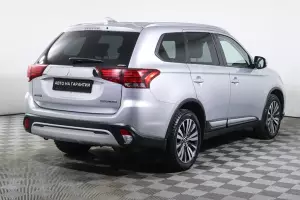 Mitsubishi  4