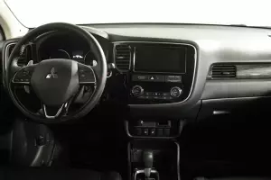 Mitsubishi  7