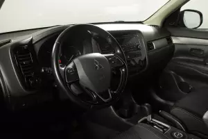 Mitsubishi  10