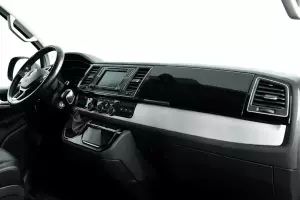 Volkswagen  8
