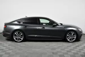 Audi  3