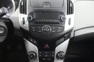 Chevrolet  10
