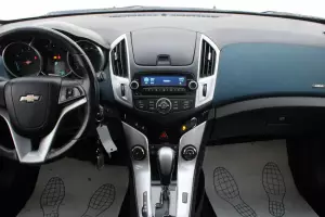 Chevrolet  8