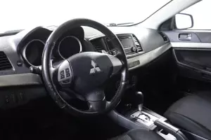 Mitsubishi  10