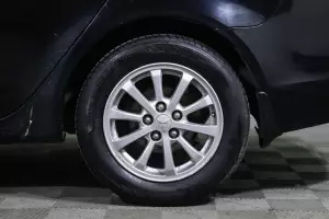 Mitsubishi  6