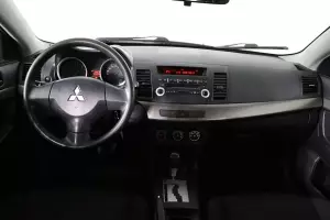 Mitsubishi  6