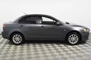 Mitsubishi  16