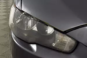 Mitsubishi  12