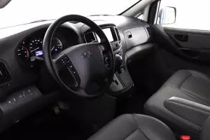 Hyundai  11