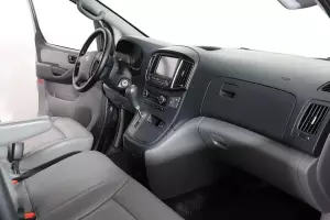 Hyundai  9