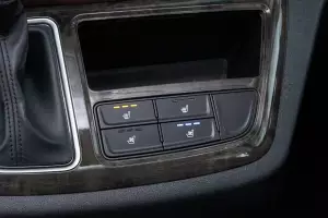 Hyundai  8