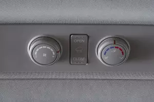 Hyundai  2