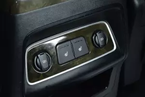Hyundai  7
